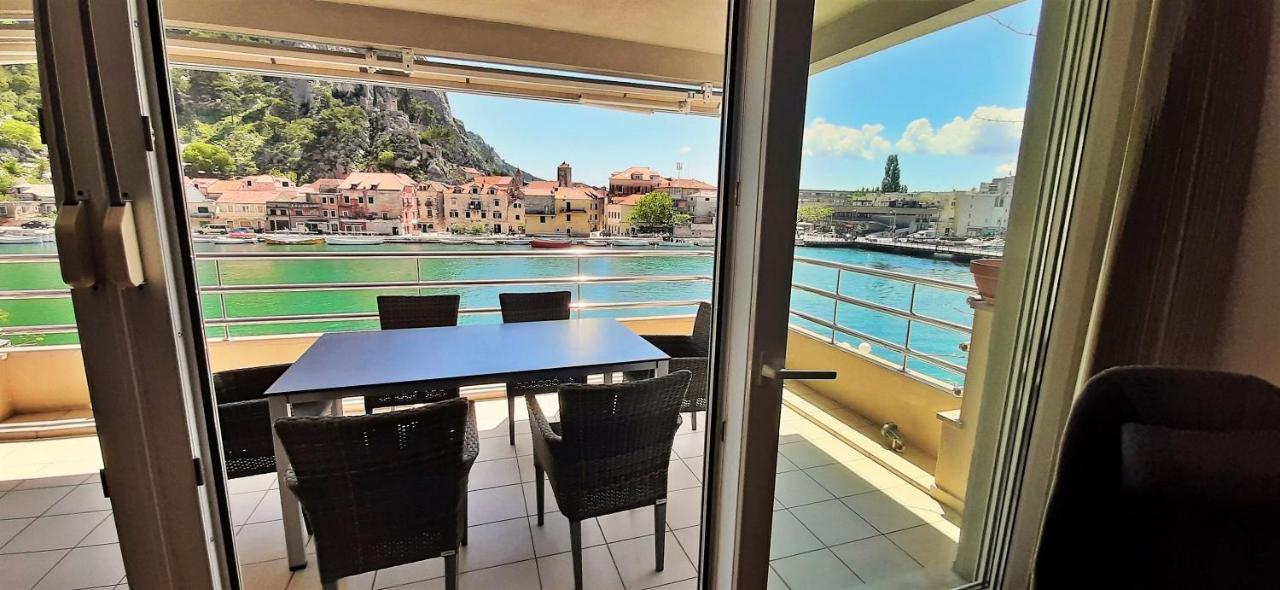 Mitra Zonata Pink Apartment Omis Exterior photo